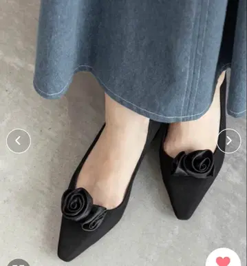 미사용 새상품 RANDA 2WAY 로즈 모티브 플랫 펌프스