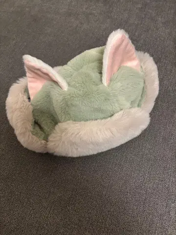 젤라토니 팬캡 귀달린 퍼 모자