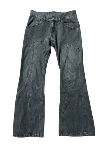 FUTURE ARCHIVE SWITH FLARE DENIM