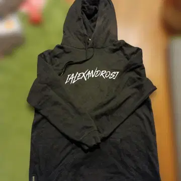 ALEXANDROS 블랙 후드티