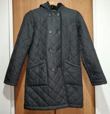 트래디셔널 웨더웨어 블랙 퀼팅 코트 새상품급