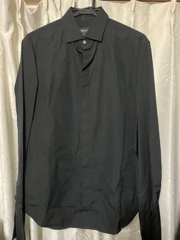 조르지오 아르마니 / 블랙 셔츠 남성용