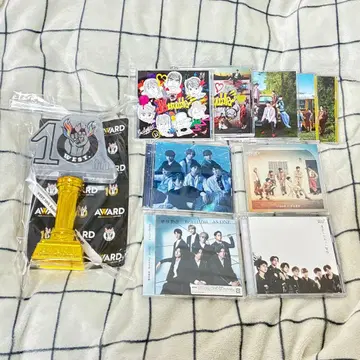 WEST. CD 앨범 응원봉 묶음 판매