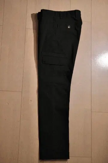 컨디션 최상 PT TORINO 슬림핏 카고 슬랙스 블랙 42