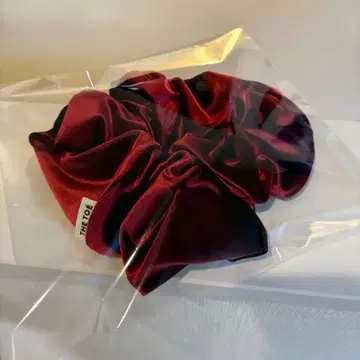 미사용 새상품 the toe 스크런치 액세서리 벨로아 버건디