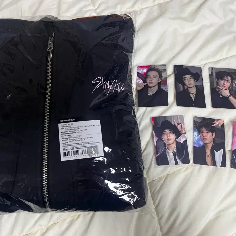 STRAY KIDS | 스트레이키즈 Stray Kids Do It Pop Up Hooded Zip-up