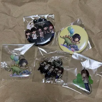 NELKE 5종 세트 아크릴 키링 3개 캔뱃지 2개