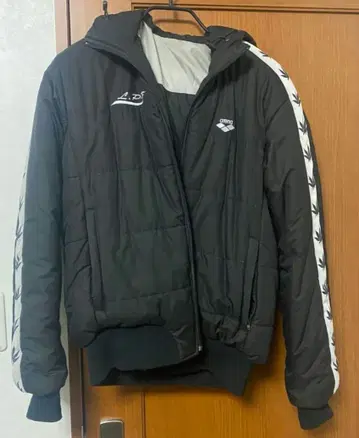 루시앙페라피네 x arena 리버서블 충전솜 점퍼