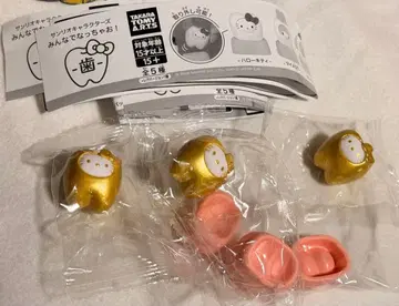 산리오 캐릭터즈 모두 함께 되자! -치아- 헬로키티 (골드)