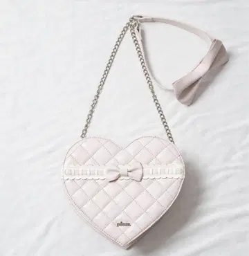 pium 사다리 리본 퀼팅 하트 백