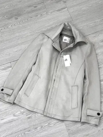 토네이도 마트 코트 택 포함 미사용품