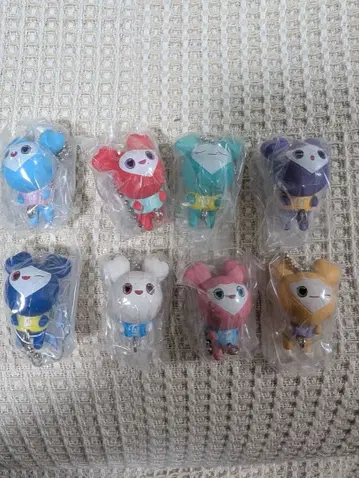 [ 미개봉 새상품 ] twice 가챠가챠 8체 세트