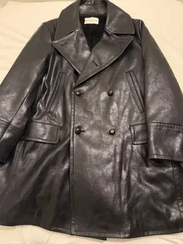 지유 GU x beautiful people 인조 가죽 코트 L