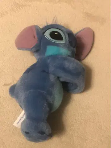 스티치 봉제 인형