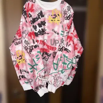 그래피티 디자인 오버 사이즈 맨투맨