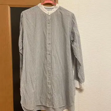 유니클로 이네스 블라우스