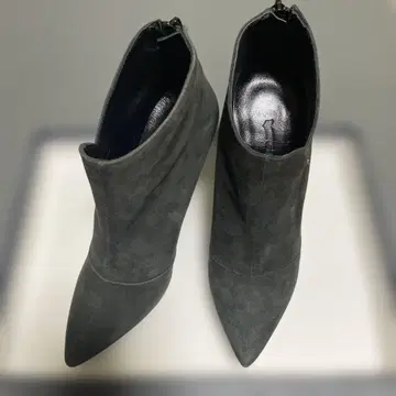 GAS 백 지퍼 스웨이드 숏부츠 9.5cm 힐 23.5cm