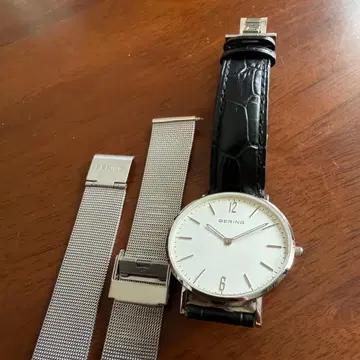 BERING 얇은 타입 손목시계 천연 가죽 & 메쉬 벨트 세트
