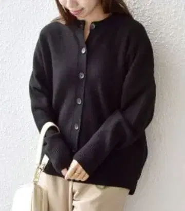 쉽스에니: AQUA 니트 코쿤 크루넥 가디건