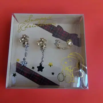 미개봉 새상품 유니버셜 구매 스누피 크리스마스 액세서리 세트