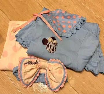 미니의 파자마 파티 룸웨어 앰버서더 호텔