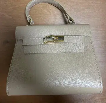 AULENTTI 벨트 플랩 백