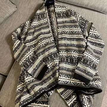 유나이티드 애로우즈 노르딕 가디건