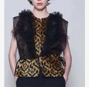 MARGE marge tokyo x 6 TULLE SHORT GILET