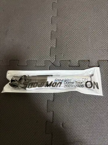 Snow Man Dome Tour 2025-2026 응원봉