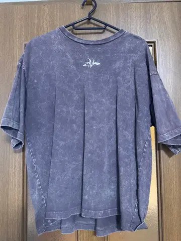 그레이 프린트 T셔츠 루즈핏