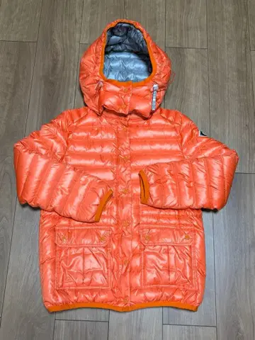 폴스미스 다운 자켓 M (42 사이즈)