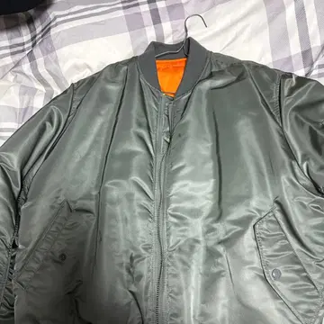 그레이 MA-1 플라이트 자켓