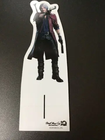 5단테 캐릭터 스탠드 파세라 데빌 메이크라이