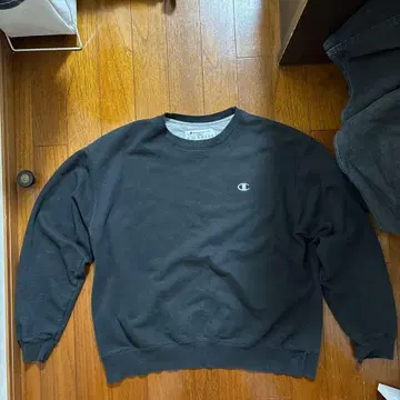 새상품급 Champion 짧은 기장 맨투맨 XL 블랙 vintage