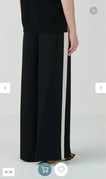 그레이스 콘티넨탈 새틴 라인 이지 팬츠 36,300엔 세금 포함