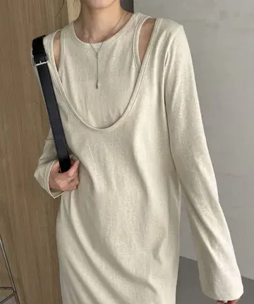 CAPRICIEUX LE'MAGE 2SET U넥 원피스