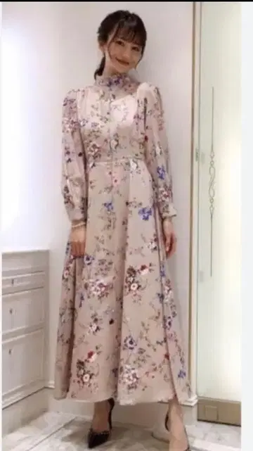 emiriawiz 레트로 플라워 롱 플레어 원피스 베이지 S