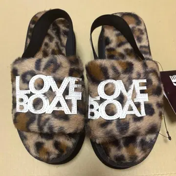 LOVE BOAT 러브보트 퍼 샌들 레오파드