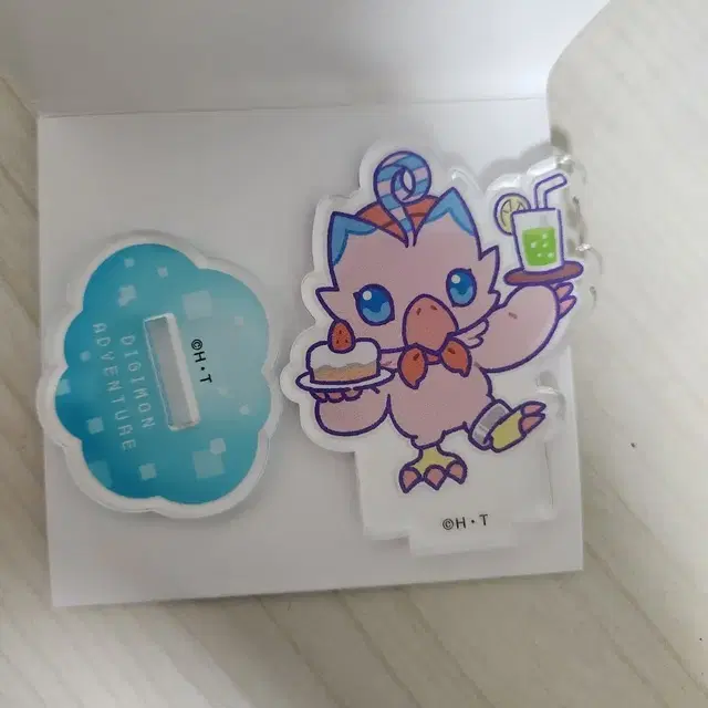 디지몬 콜라보 카페 피요몬 아크릴 스탠드 판매합니다