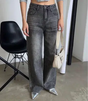 택 포함 SHAGGIE 샤기 오로라 큐빅 루즈 데님 XS