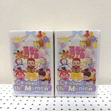 Celebrating the Moment 15주년 피규어 2개 세트