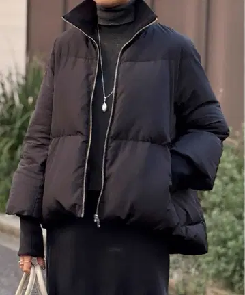 BEARDSLEY(비어즐리) 지퍼 플레어 다운