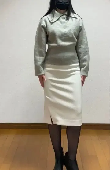 ZARA 크롭 스웨터