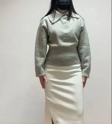 ZARA 크롭 스웨터