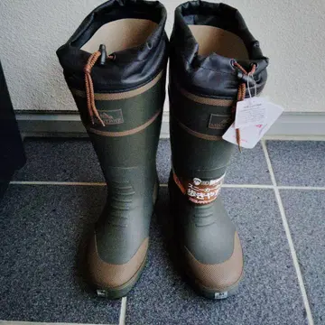 미사용 MONTERA 방수 장화 올리브