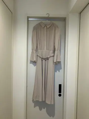 스나이델 레이디라이크 셔츠 원피스 베이지