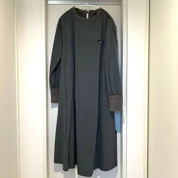 THOUSAND MILE 롱 원피스 카키 프릭스스토어 가을/겨울