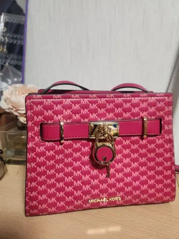 MICHAEL KORS 핑크 숄더백