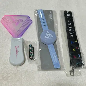 SEVENTEEN 굿즈 묶음 판매 응원봉 스트랩