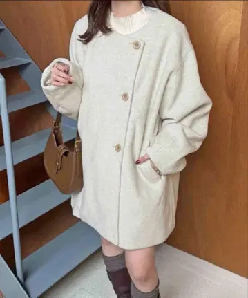 미사용 새상품 apres jour clair 코쿤 슬리브 미들 코트